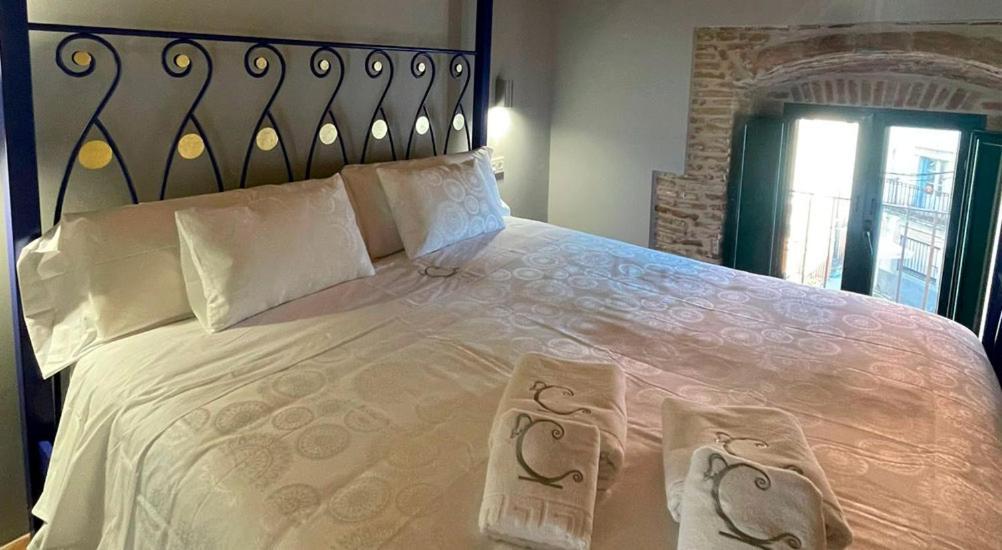 Hotel Rural La Casa De Carlota Montánchez Zewnętrze zdjęcie