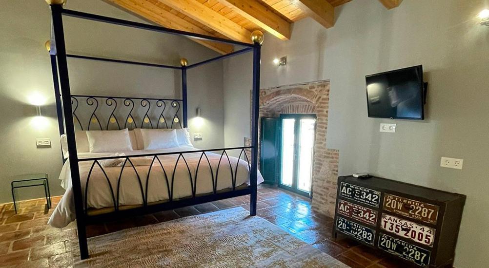 Hotel Rural La Casa De Carlota Montánchez Zewnętrze zdjęcie